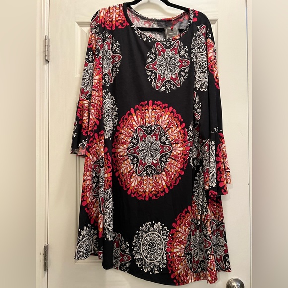 Tops - NWT Plus Size Tunic